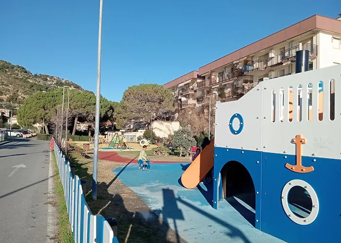 公寓 Casa Cristina Free Private Parking 文蒂米利亚